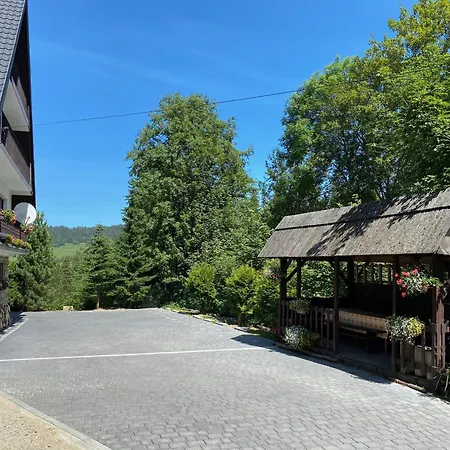 Wynajem Pokoi Beata * בוקוווינה טטז'אנסקה