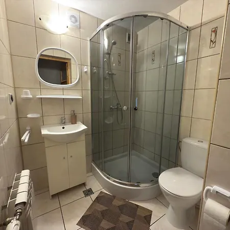 בית אירוח Wynajem Pokoi Beata בוקוווינה טטז'אנסקה